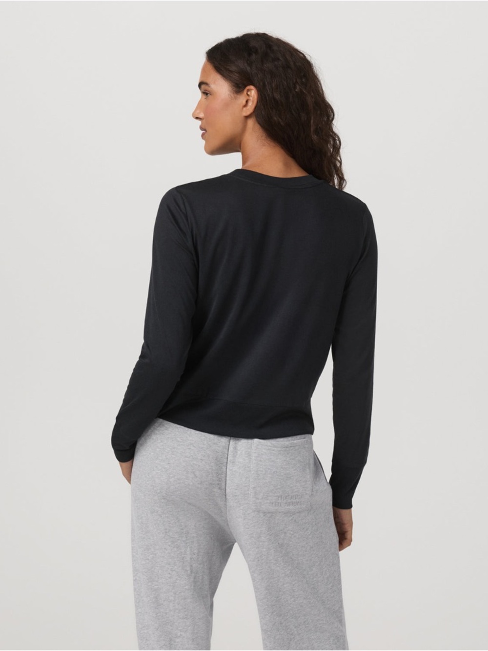 Vuori Daydream Crew Long Sleeve Medium Black - Picture 2 of 9
